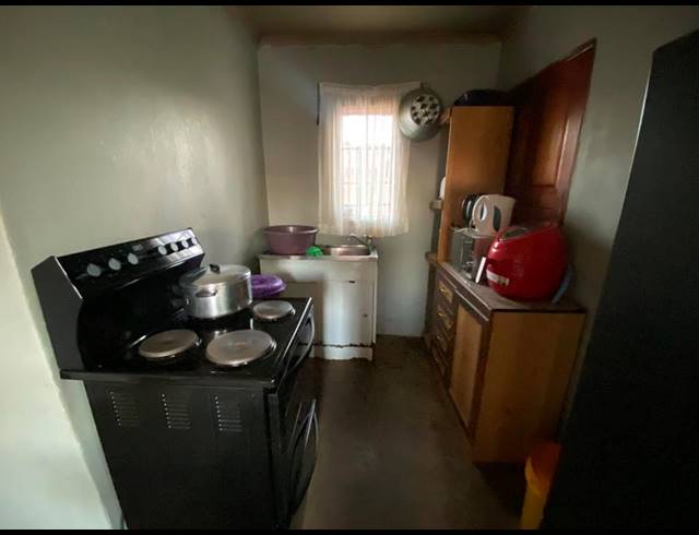 2 BEDROOM HOUSE FOR SALE IN PALM RIDGE EXT 2